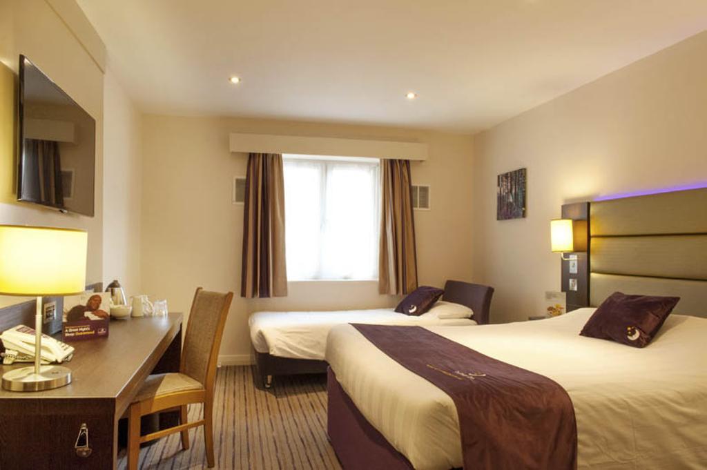 Premier Inn Bodmin Quarto foto